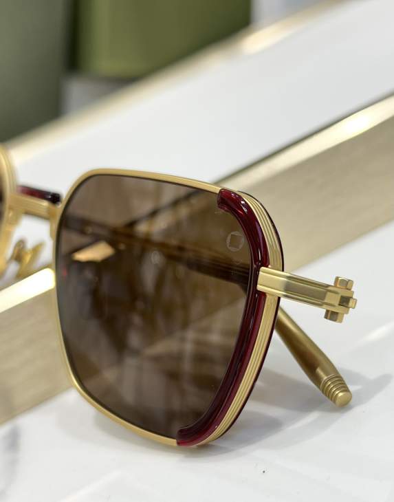 Picture of Akoni Sunglasses _SKUfw73207983fw
